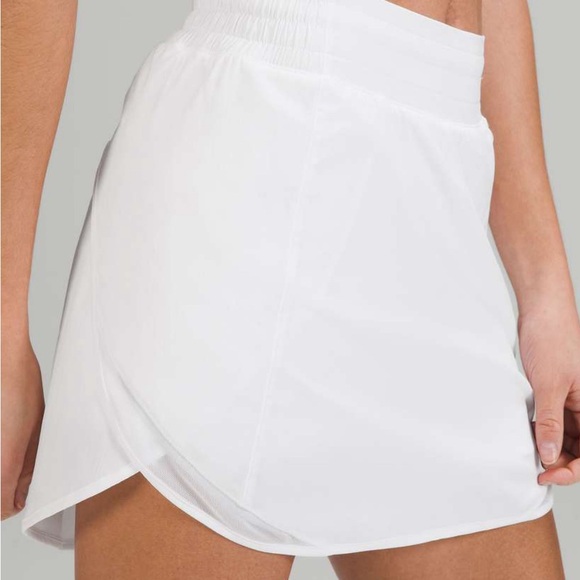 NWOT Lululemon Hotty Hot White Skirt - Picture 8 of 8